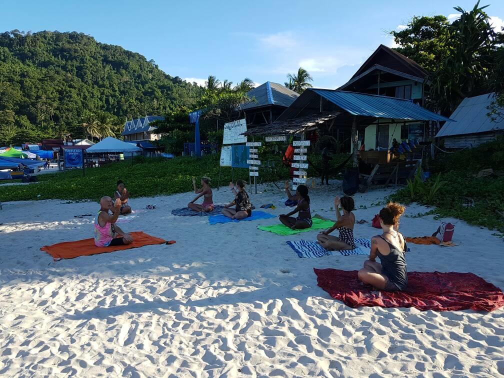 Perhentian Island Cocohut Long Beach Resort Pulau Perhentian Kecil Exterior foto